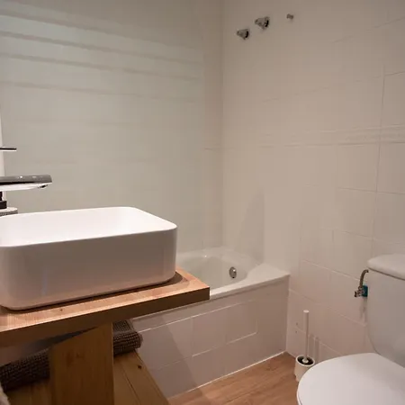 Apartamento El Alamo Apto Nuevo 2 2 Banos En Zona Baja *